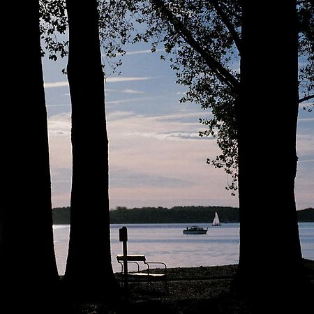 Hotel Kleines Meer Waren  Eksteriør bilde