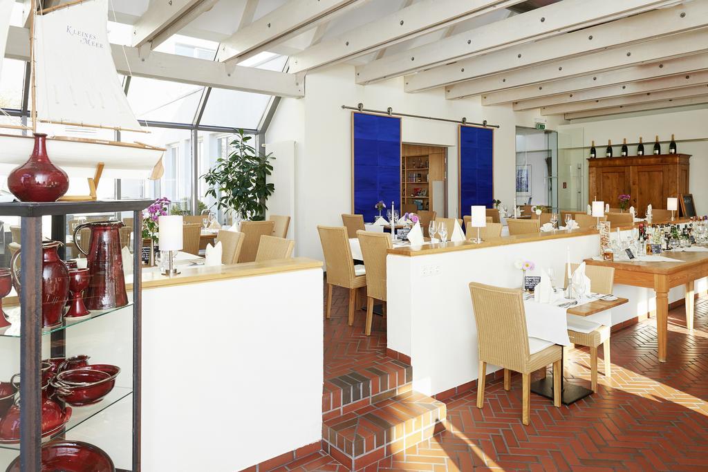 Hotel Kleines Meer Waren  Eksteriør bilde