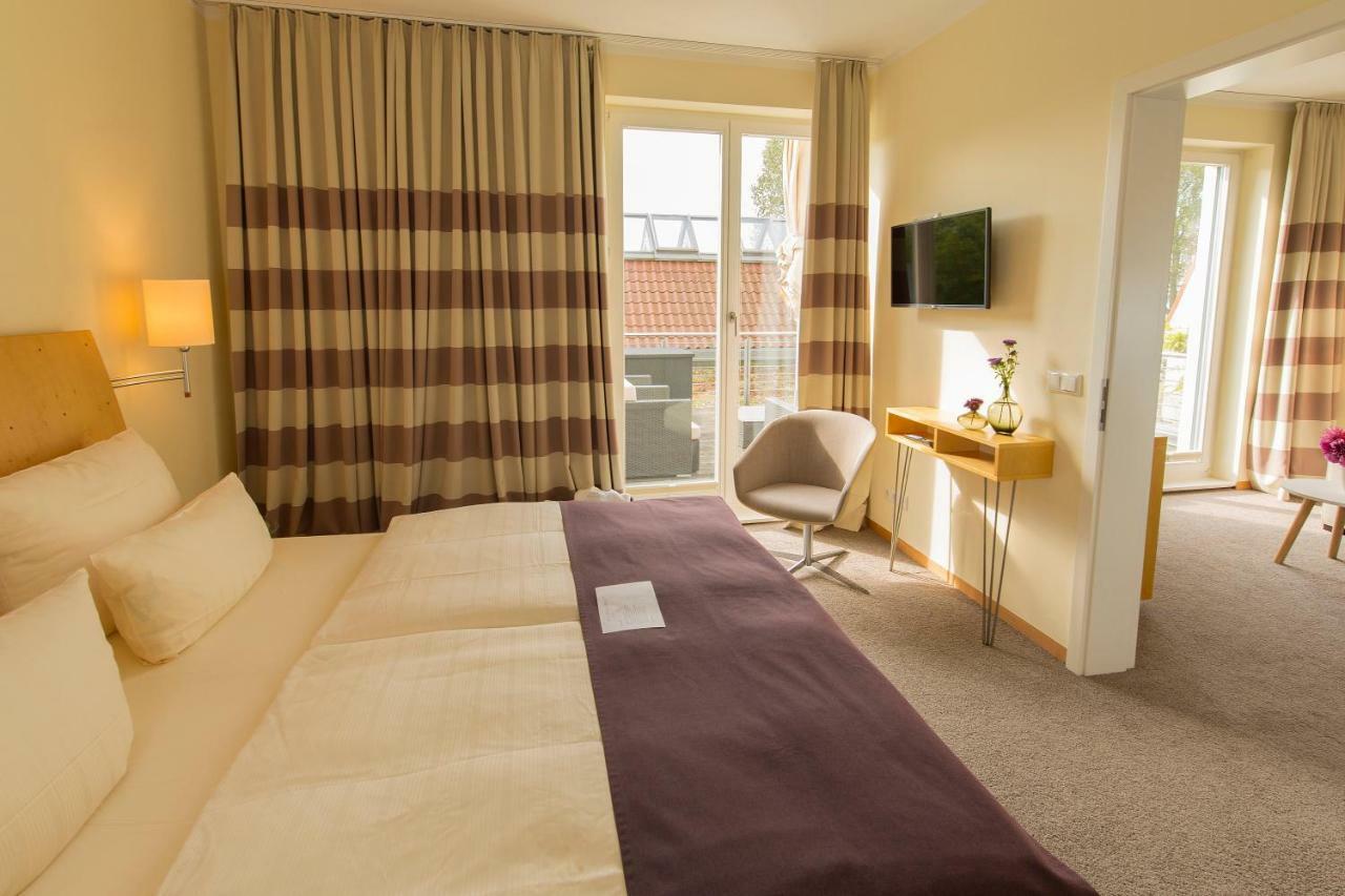 Hotel Kleines Meer Waren  Eksteriør bilde